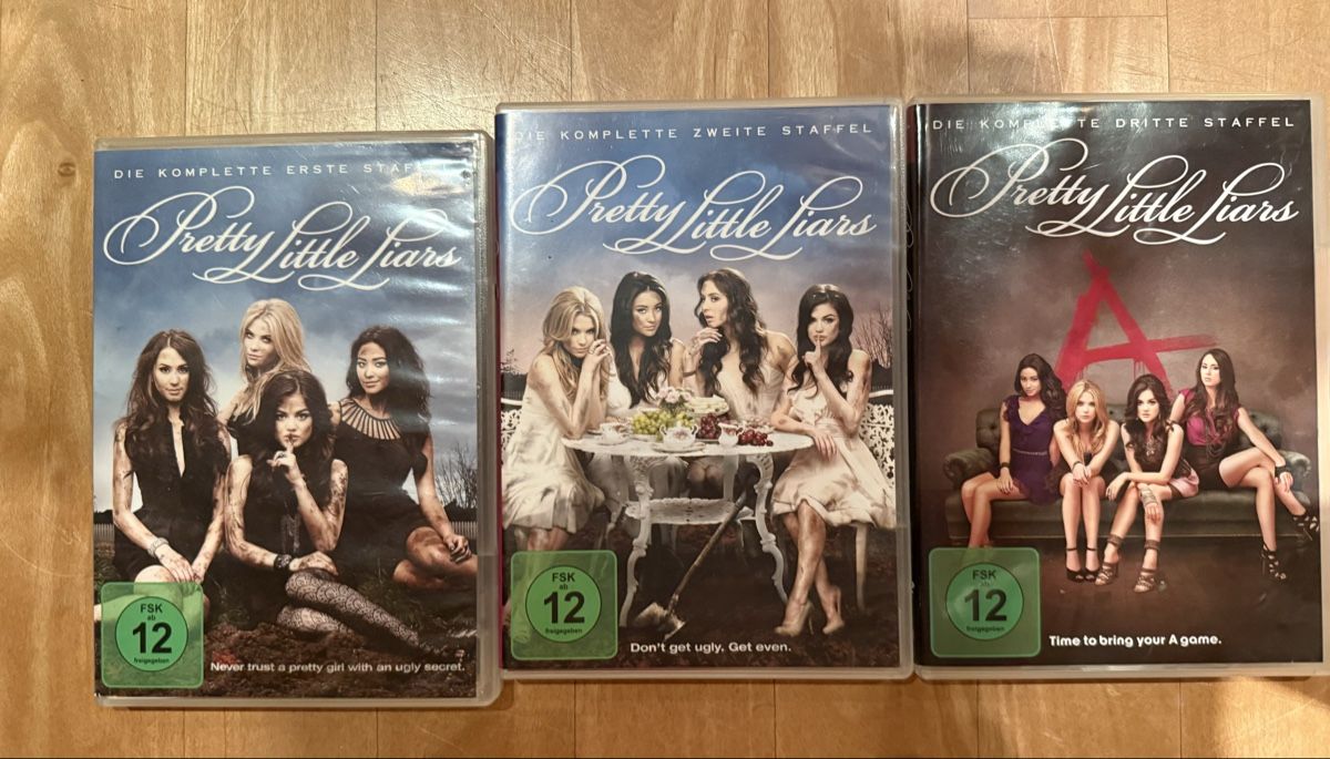 Tutti i DVDs: Pretty Little Liars – Usato da Rickenbach Sulz venduto da pbf9