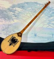 Albanisches Musikinstrument Qifteli