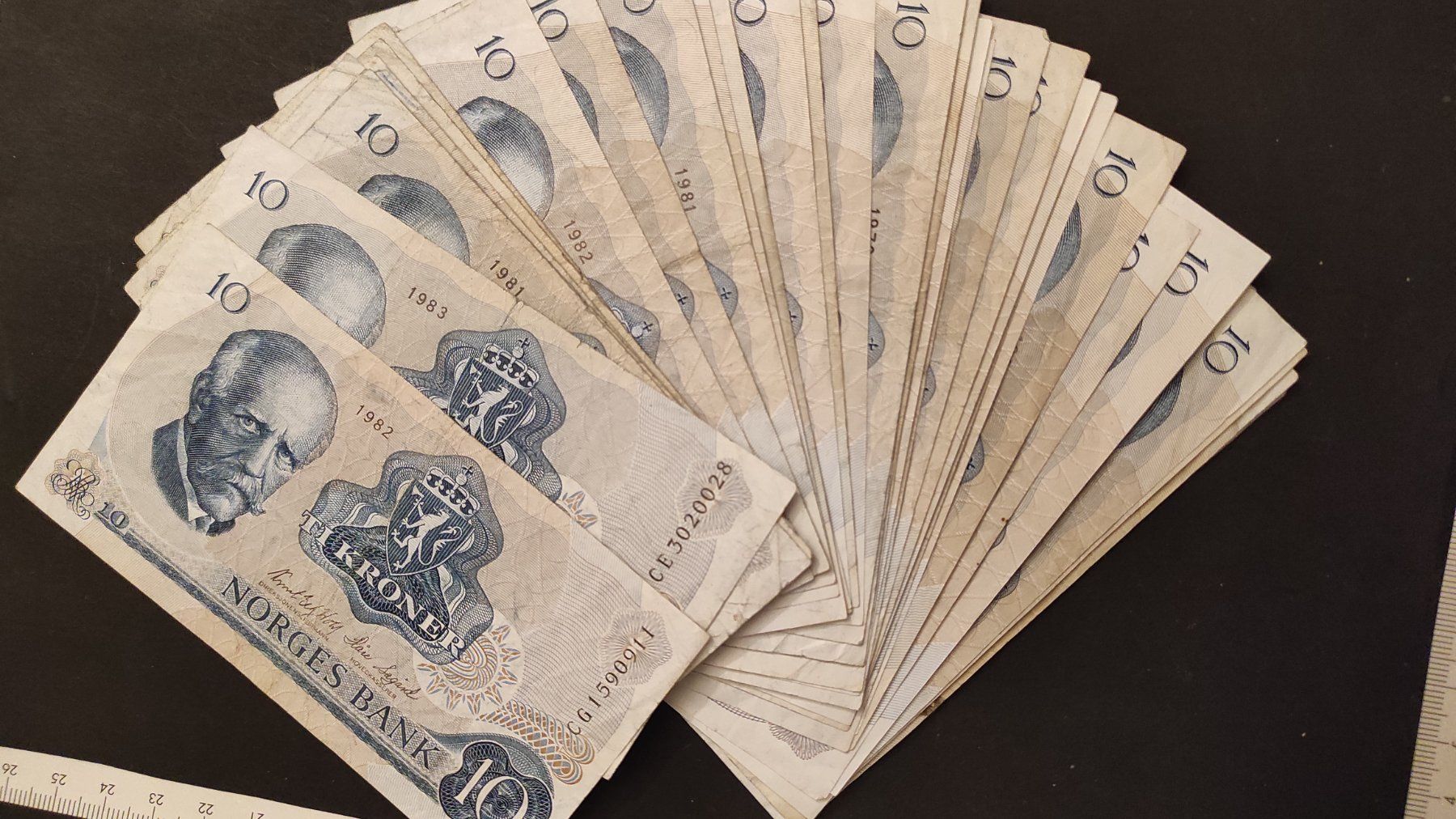 Banconote: 10 kroner Norvège – Usato da Couvet venduto da lulul 1