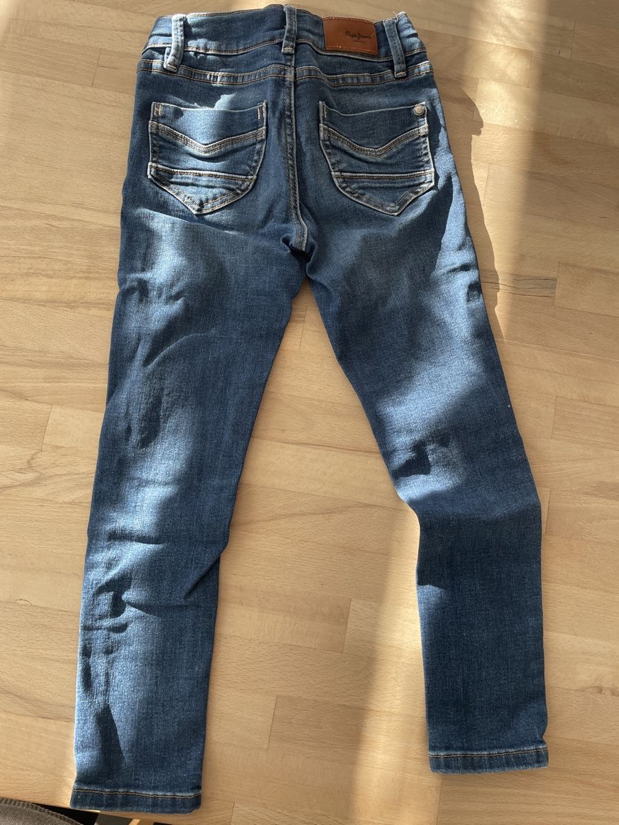Pepe Jeans Hosen: Pepe Skinny Jeans ca Gr. 116 – Gebraucht aus Solothurn von Silbermond01 1