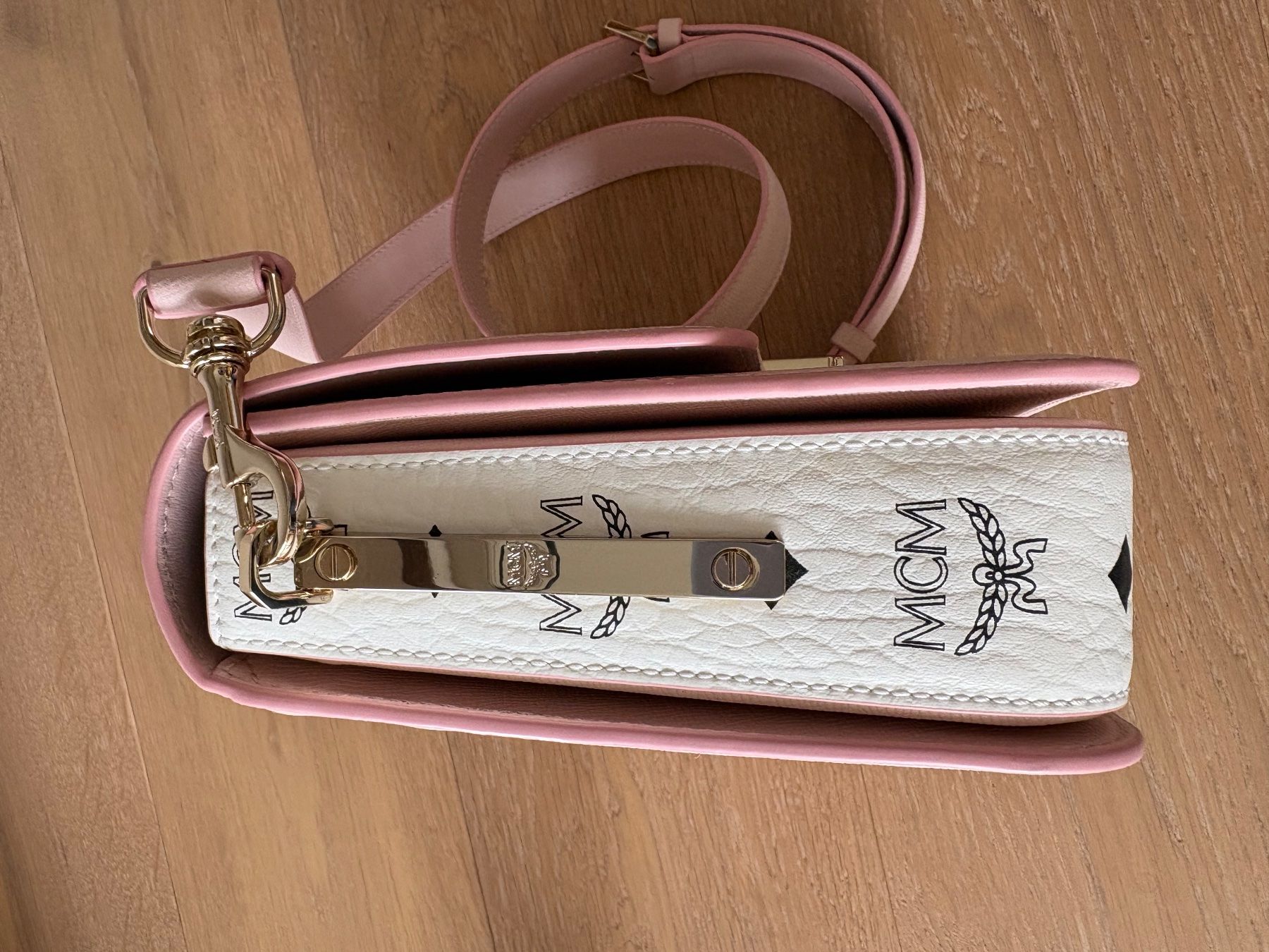 Mcm Borse da donna: MCM Tasche, neuwertig, hellrosa – Nuovo (secondo la descrizione) da Mammern venduto da Rustini 2