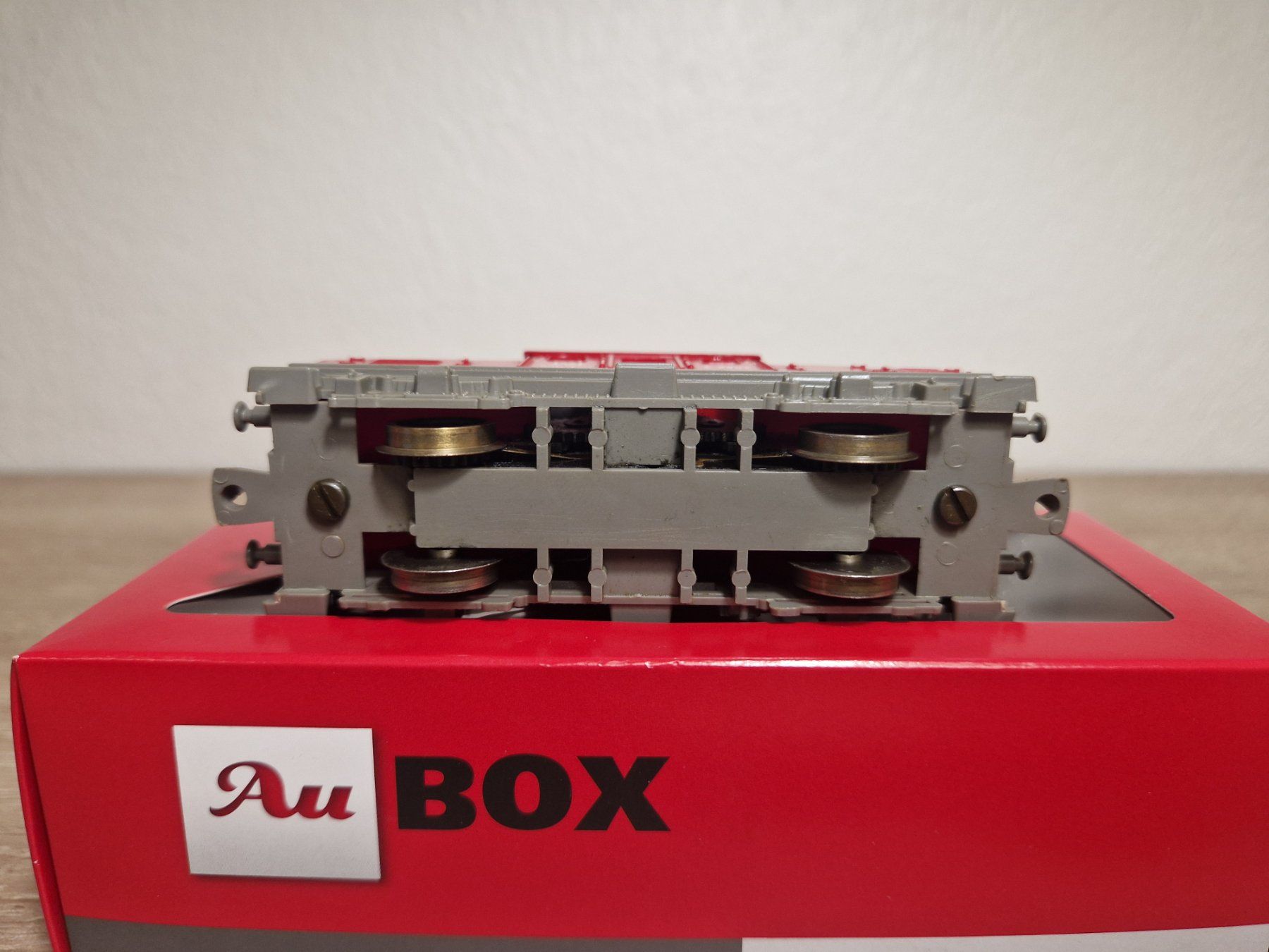 Lima Modellini di ferrovie: Lima E-Lok E69 02 DB H0 – Usato da St-Aubin-Sauges venduto da tantome 4