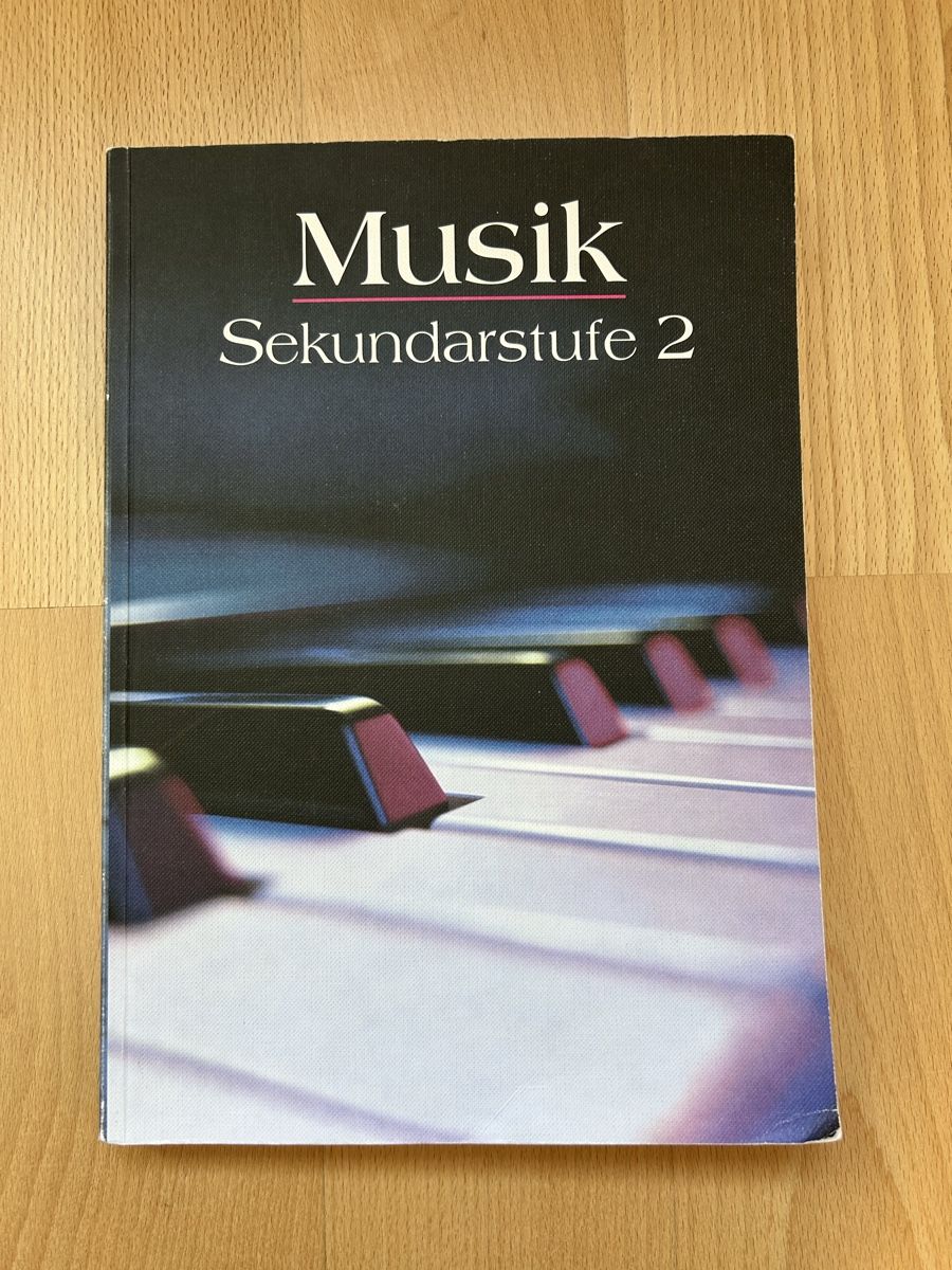 Libri: Musik Sekundarstufe 2 – Usato da Thun venduto da Fredifi