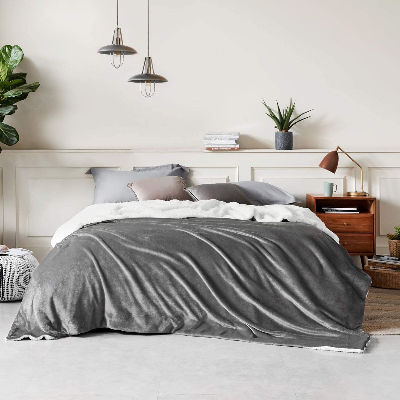Coperte: Decke Sofa Kuscheldecke Sherpa Sofaüberwurf Couchdecke – Nuovo e nell'imballaggio originale da Zürich venduto da NovaDen 1