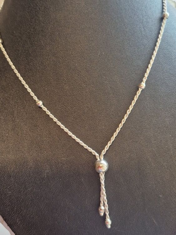 Collier Fantaisie Ancien De Style Vintage - Couleur Argenté - Occasion