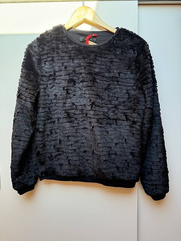 Pullover & Sweatshirts: Pullover Damen Atmosphere 38 – Gebraucht aus Spiringen von van_ph8n