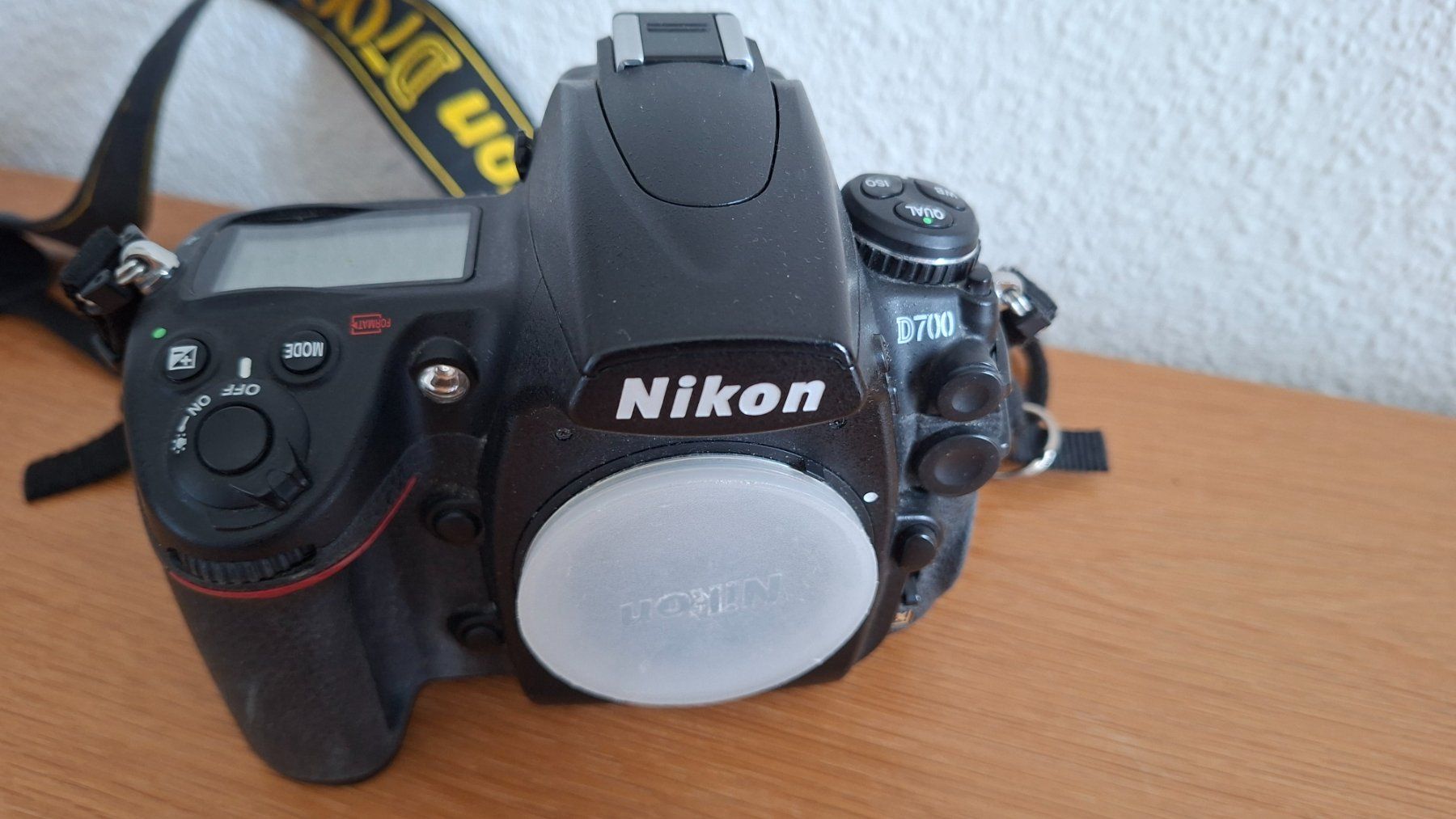 Nikon Fotocamera: NIKON D700 – Usato da La Chaux-de-Fonds venduto da fan_tj9t 1