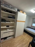Grosser Kleiderschrank 200 × 218 × 60 cm – geräumig und prak