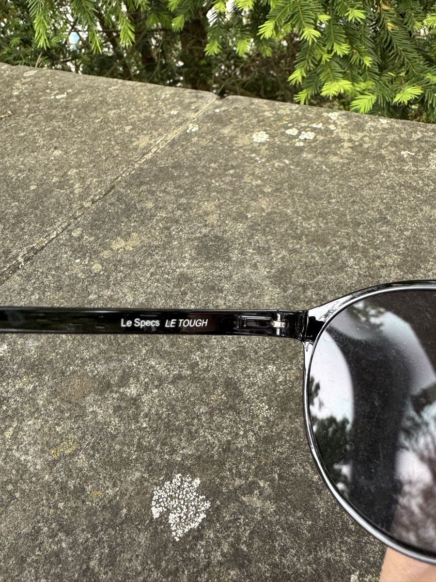 Occhiali & Lenti: Le Specs Le Tough Sunglasses Black Stylish – Usato da Effretikon venduto da rus_2l2p 5