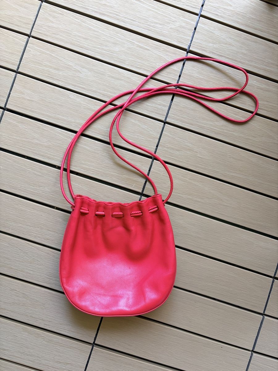 Cos Borse da donna: Ledertasche COS Rot – Usato da Allschwil venduto da oza_28jw 1
