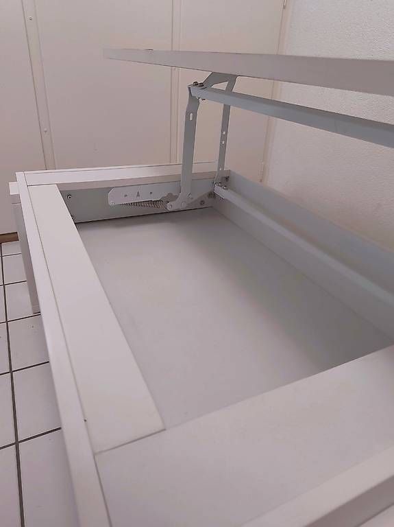 Tavoli: Table basse relevable avec rangement – Usato da Fribourg venduto da jst_79gb 3