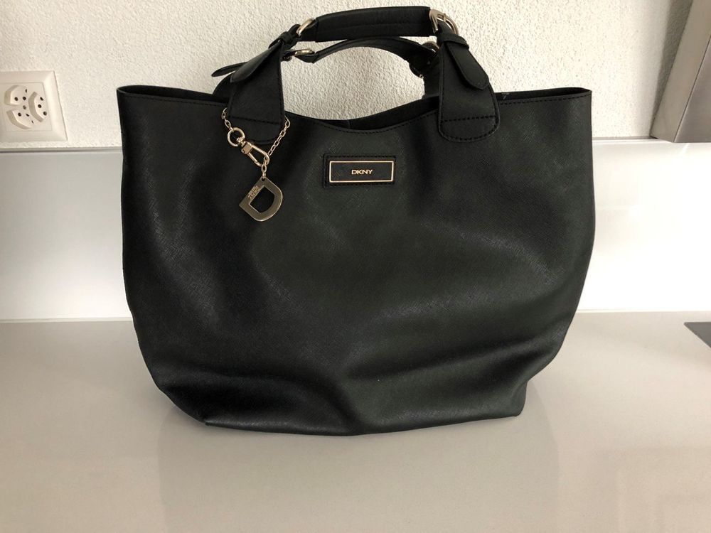 DKNY Sacs femmes: DKNY Tasche – D'occasion à Zug par IndiQueen