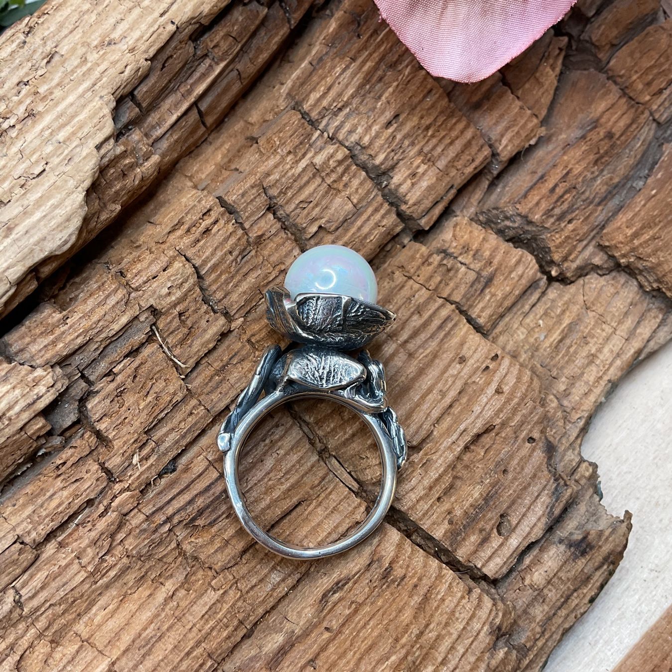 Anelli: Superring massiv in Sterlingsilber, mit Perle, Gr 56 – Nuovo (secondo la descrizione) da luzern venduto da Alpendorf1 2