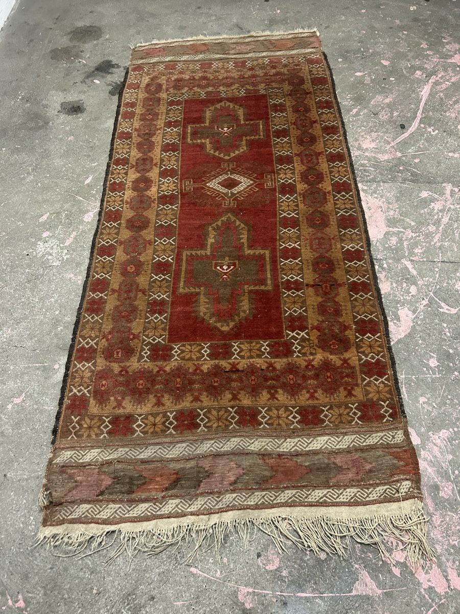 Tapis: Teppich – D'occasion à Basel par Krisztina.na