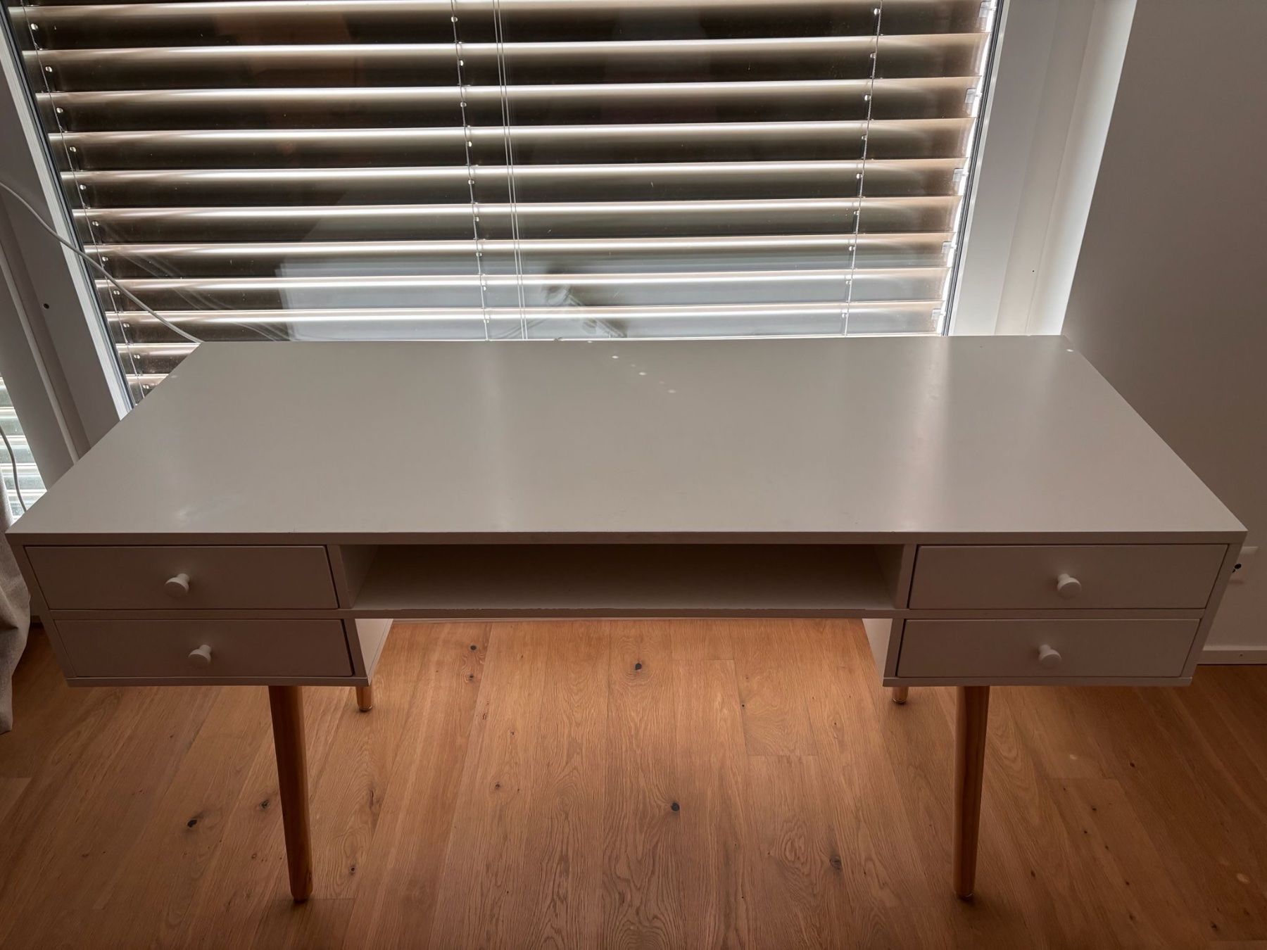 Maisons du monde Schreibtische: Schreibtisch – Gebraucht aus Schaffhausen von tmaly 2