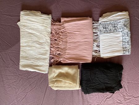Halstücher, Schals, Foulard, 5 Stk