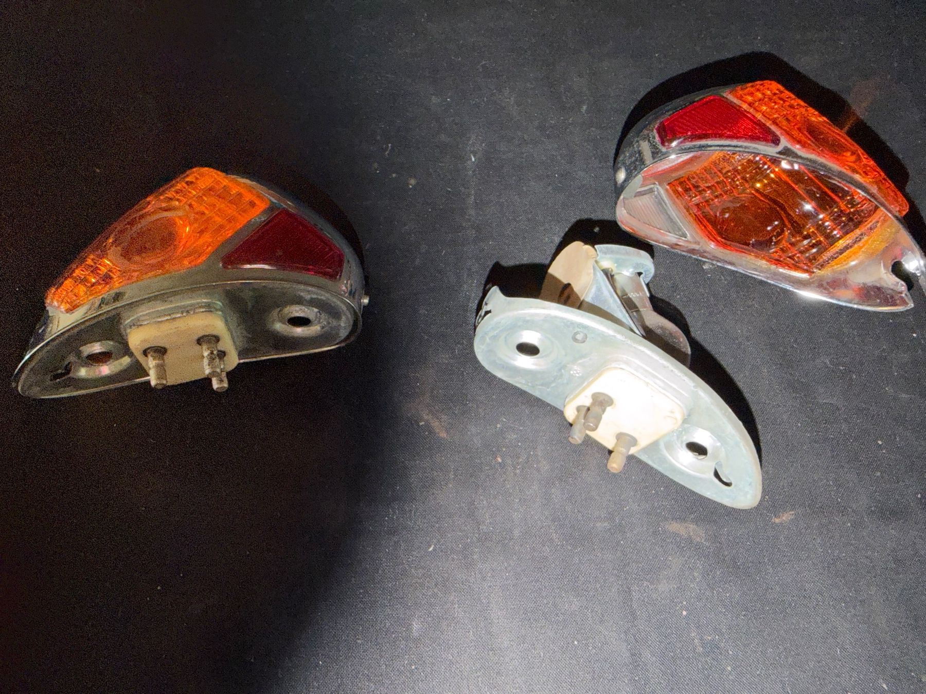 Mercedes-Benz Tutti pezzi di ricambio auto: Originale Mercedes Oldtimer Blinker ,Top Zustand! – Usato da Luzern venduto da Basa73 4