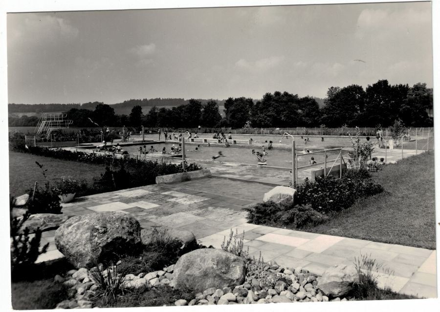 Ansichtskarten: Andelfingen, Schwimmbad, geschätzt 1970 – Gebraucht aus Frauenfeld von POML