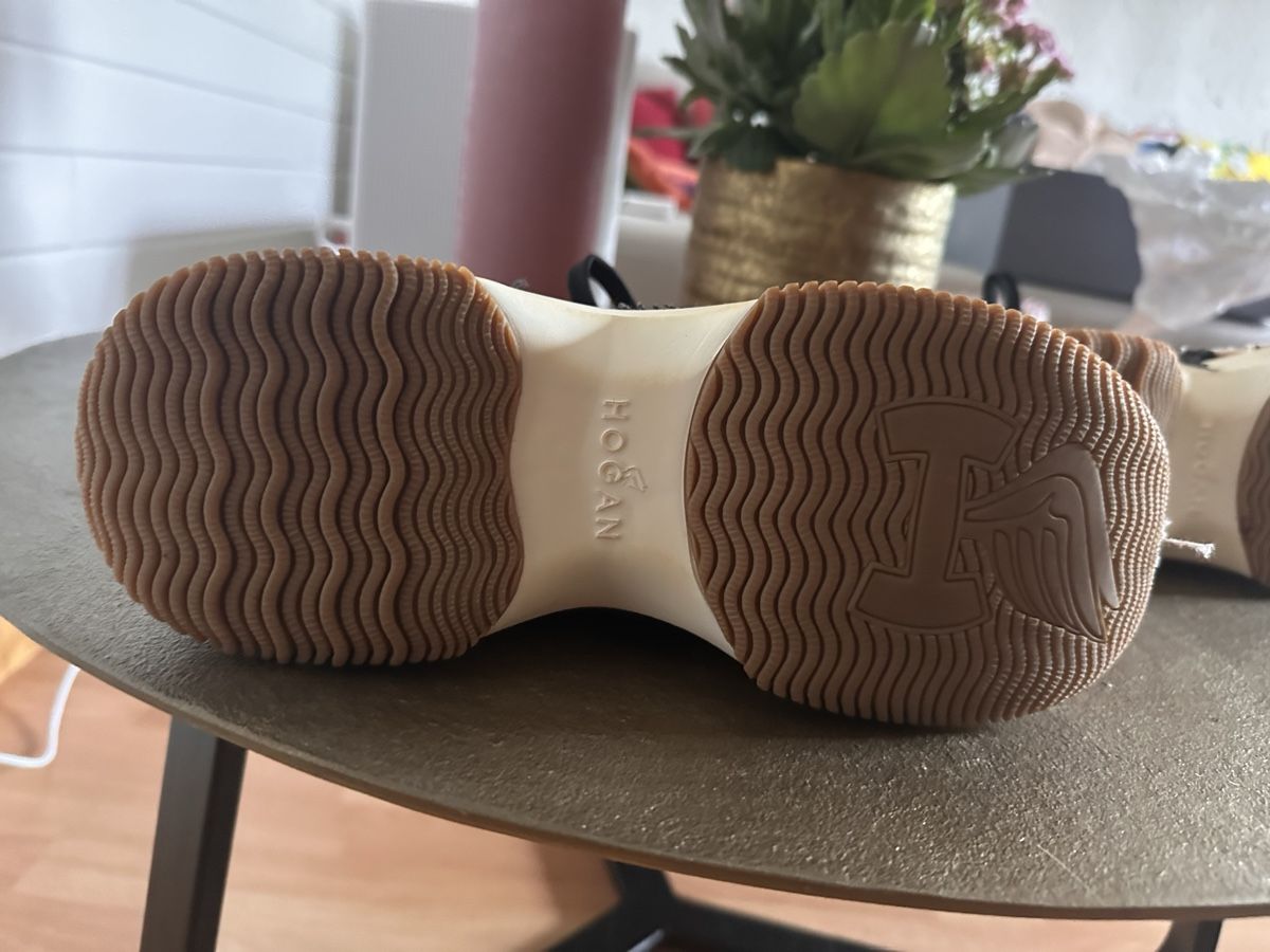 Hogan Scarpe da donna: Hogan 37.5 neu – Nuovo (secondo la descrizione) da Staad SG venduto da Perle888 3