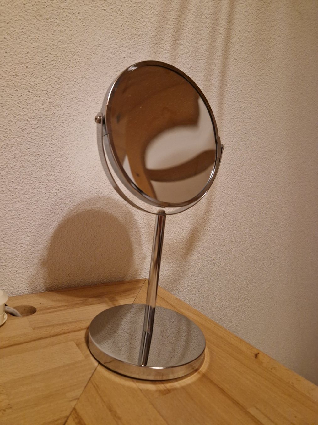 Tavoli da trucco: Spielgel, guter Zustand – Usato da Lungern venduto da jcj007