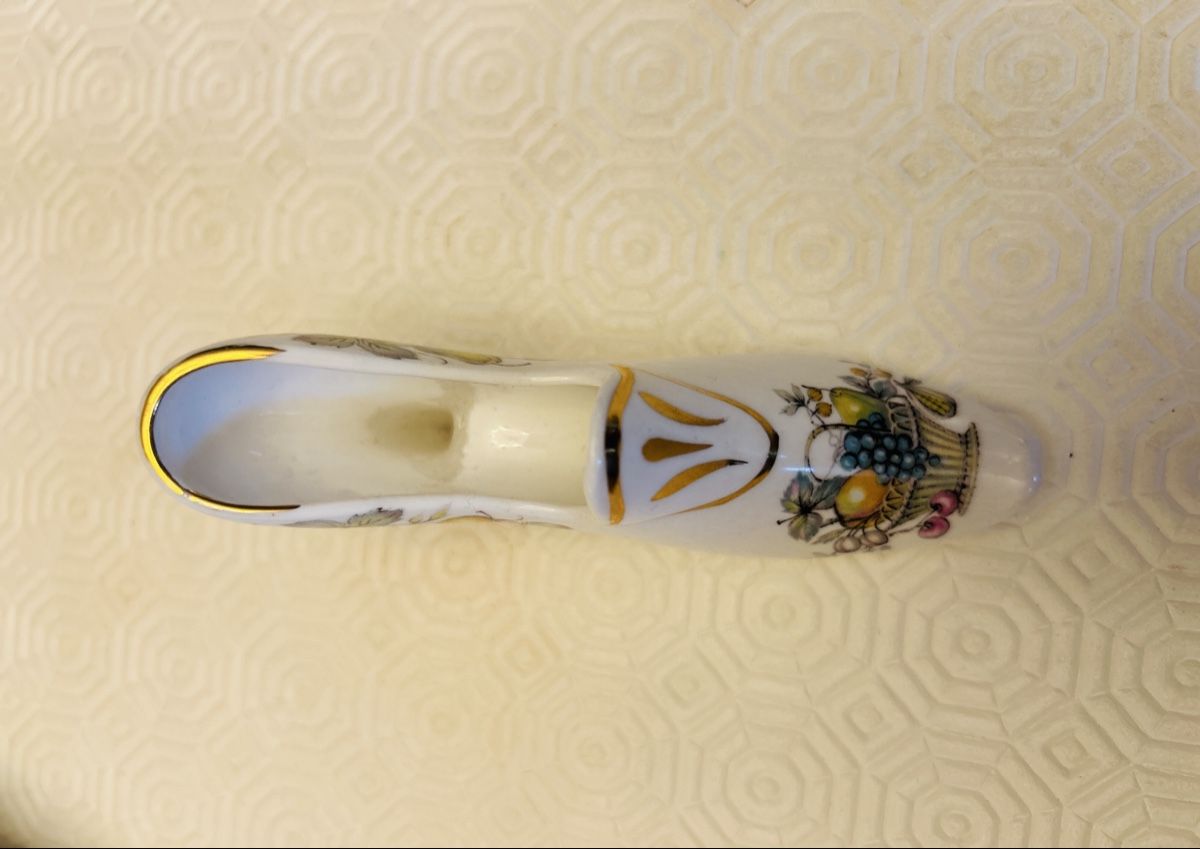 Tutte le decorazioni: Victoria China: mini shoe – Usato da Lausanne venduto da ValeMerky