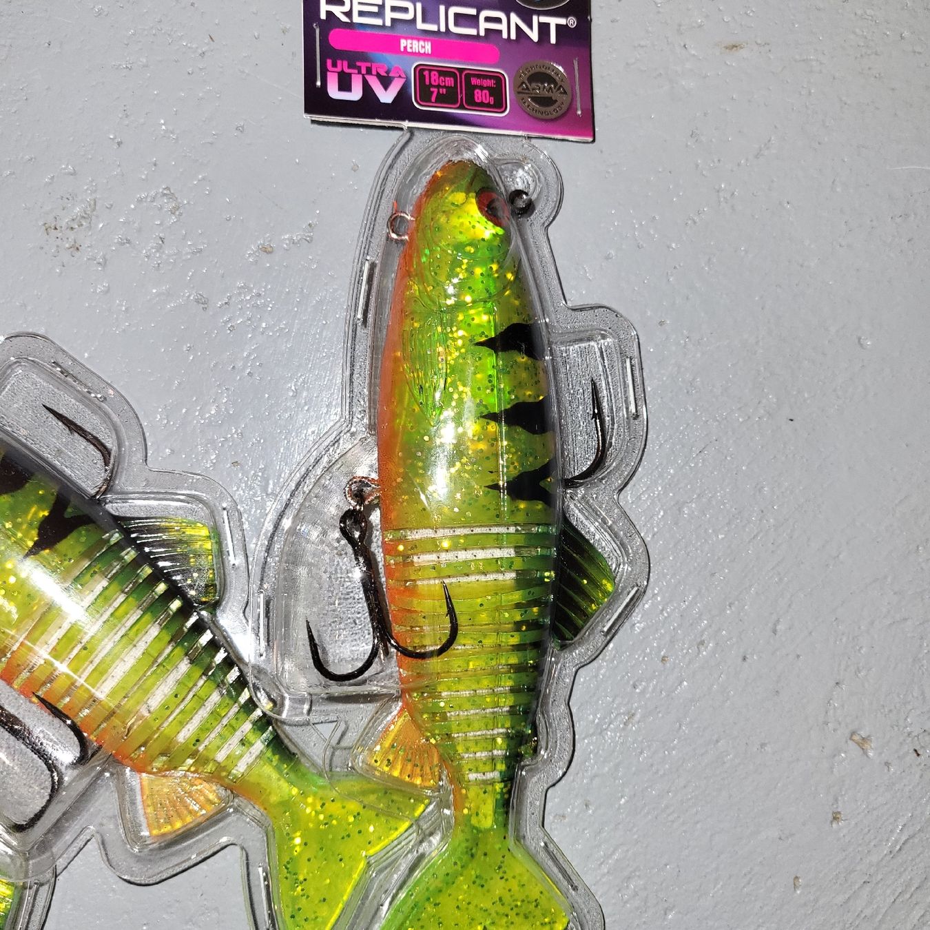 Esche: leurre fox replicant jointed 18 cm UV perch – Nuovo e nell'imballaggio originale da Lentigny venduto da Davide599 2