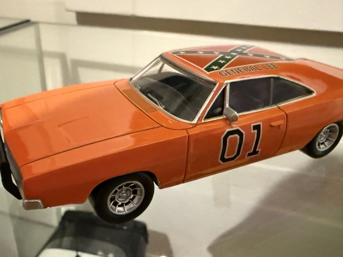 Dodge Modellini d'auto: Dodge Charger "General Lee"  1:43 Metall ! – Nuovo e nell'imballaggio originale da Basel venduto da Zomeg 6
