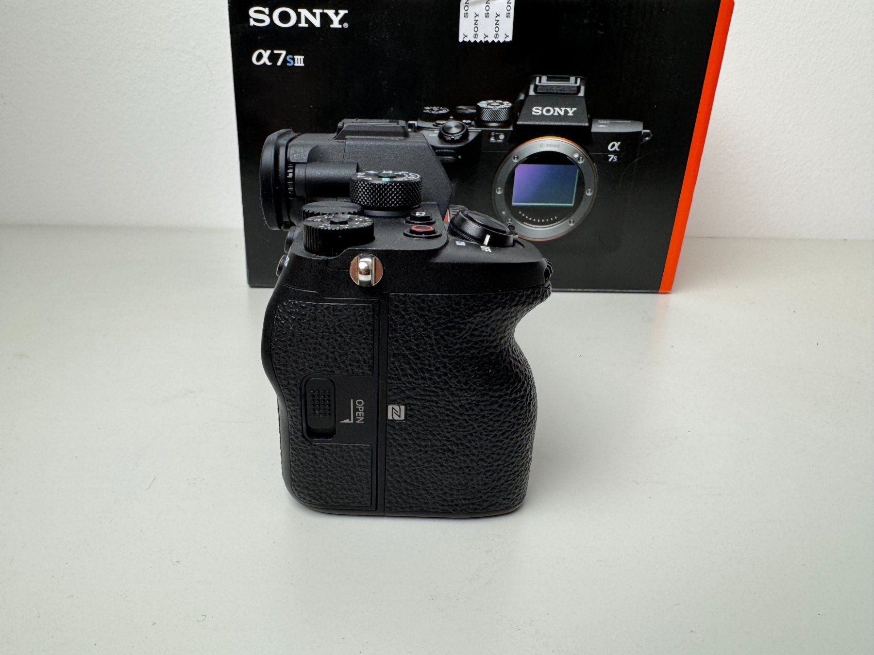 Sony Kamera: Sony Alpha 7s III - Sony A7s III – Gebraucht aus Schwyz von  6