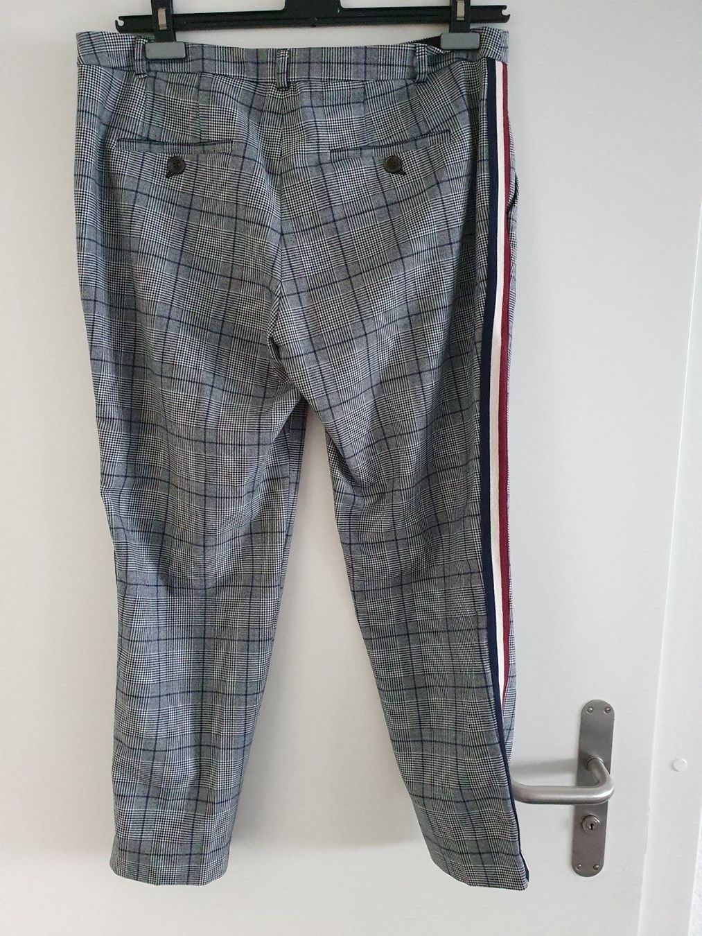 Esprit Pantaloni: Esprit Hose Gr. 42 – Usato da Thalwil venduto da Coco2025 1