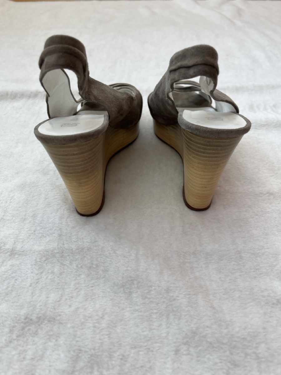 Navyboot Scarpe da donna: Sandales compensées NAVYBOOT, T 39, couleur taupe – Usato da Romont FR venduto da cat_j6ww 2