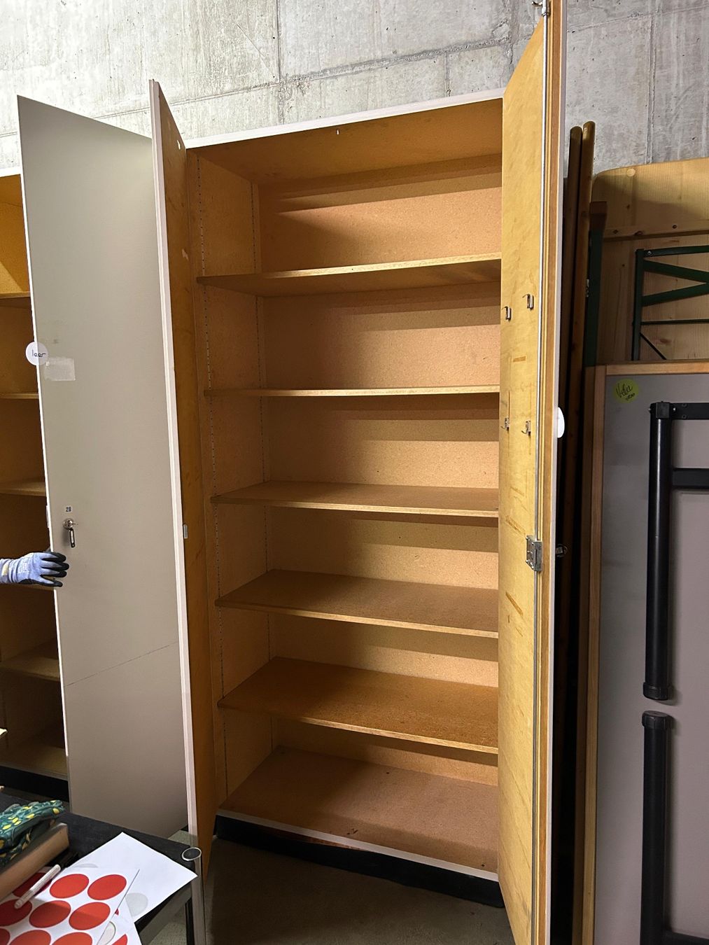 Armadi: Holzschrank – Usato da Urtenen-Schönbühl venduto da inf_9fnm 3