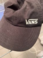 Cappellino nero VANS