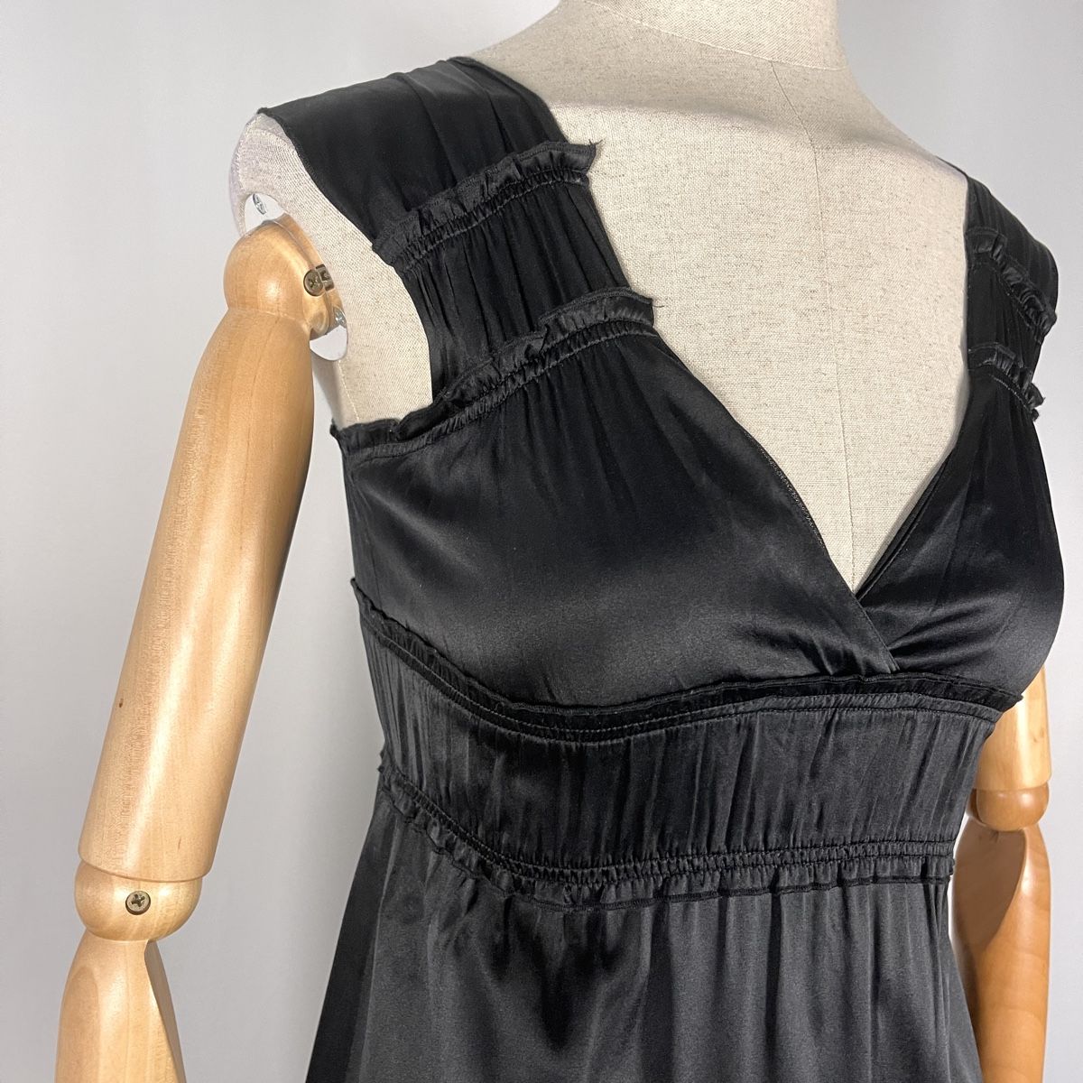 Steffen Schraut Kleider: STEFFEN SCHRAUT Silk Dress – Neu (gemäss Beschreibung) aus Emmen von Avviivva_Com2023 4