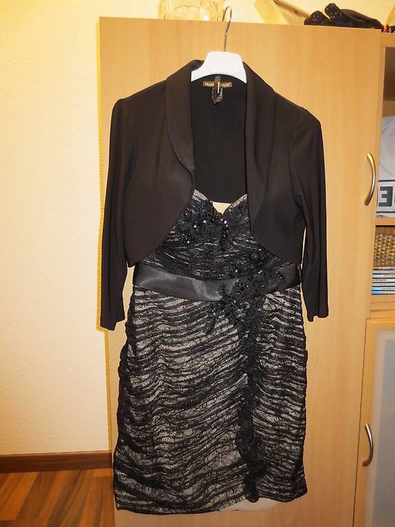 Vestiti: Cocktailkleid Farbe schwarz / caramel   – Usato da Zeiningen venduto da rol_rc6y 2