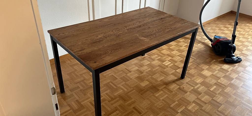 Tables: Schöner kleiner Holzesstisch – D'occasion à Bern par mj123 1