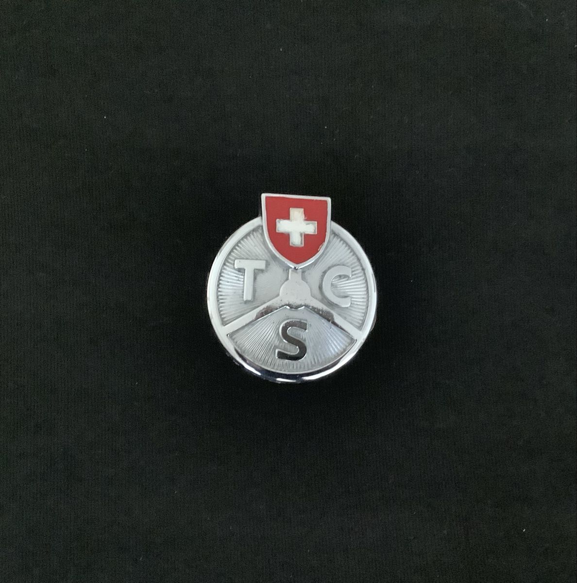 TCS Insegne: TCS Emblem - Auto Plakette – Usato da Zürich venduto da Sheer02 1