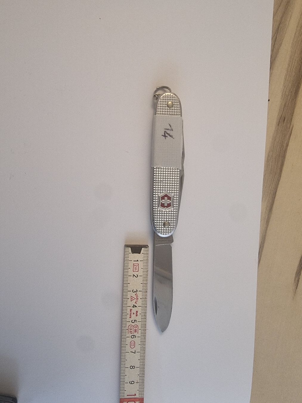 Schweizer Armee Taschenmesser: Victorinox Taschenmesser – Gebraucht aus Olten von Mezopotamya 2