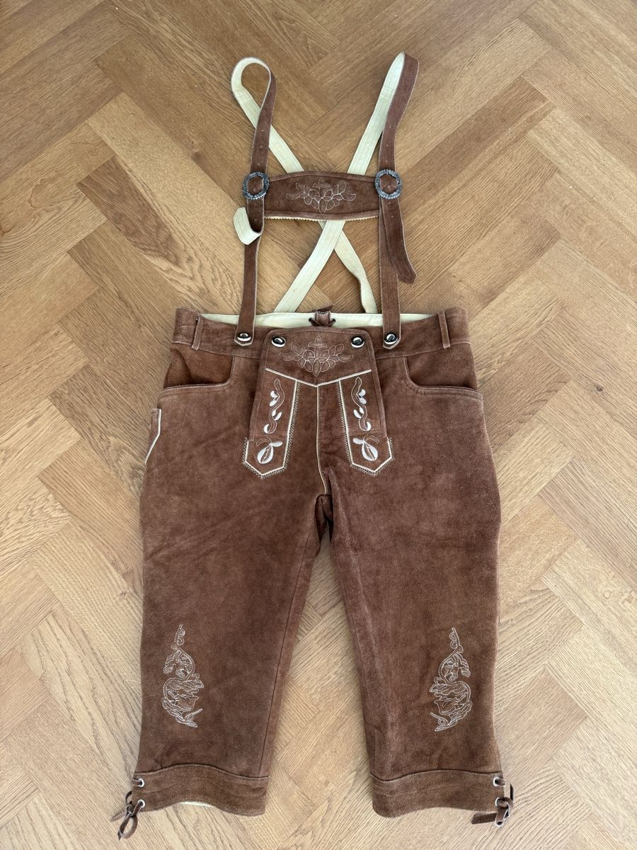 Costumi: Lederhose braun mit Trägern – Nuovo (secondo la descrizione) da Horw venduto da patrik_13 1