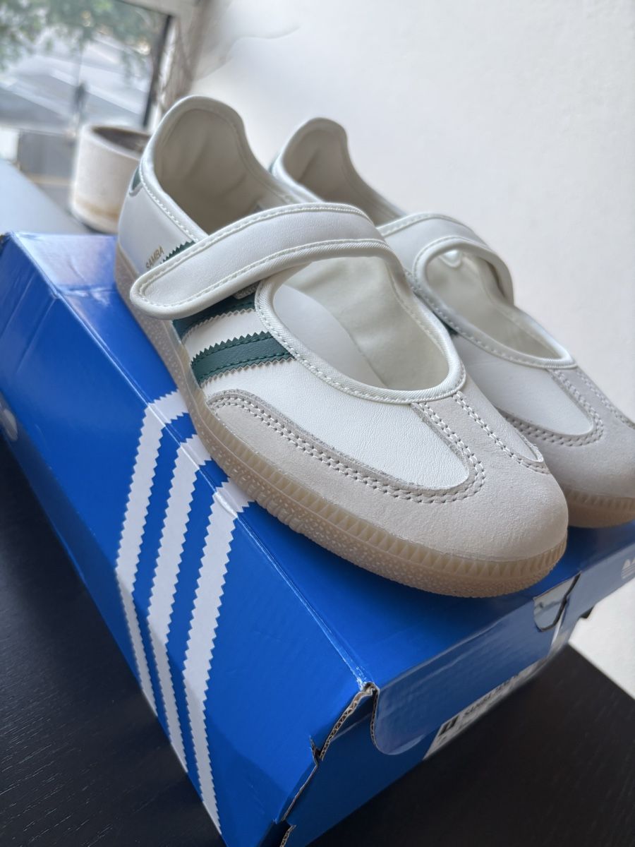Adidas Scarpe da donna: Adidas Samba Jane - neuwertig – Nuovo (secondo la descrizione) da Zürich venduto da gepaecktraeger
