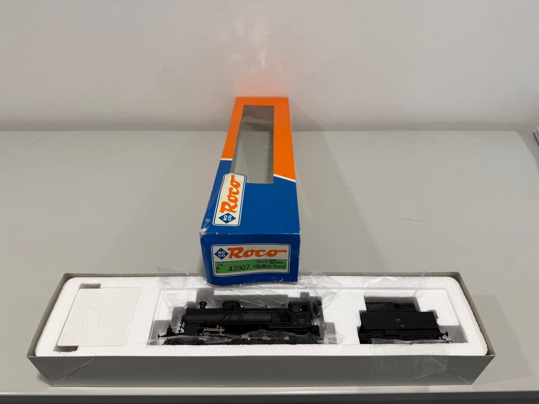 Roco Modellini di ferrovie: Dampflokomotive C 5/6 der SBB – Nuovo (secondo la descrizione) da Oftringen venduto da Pgi