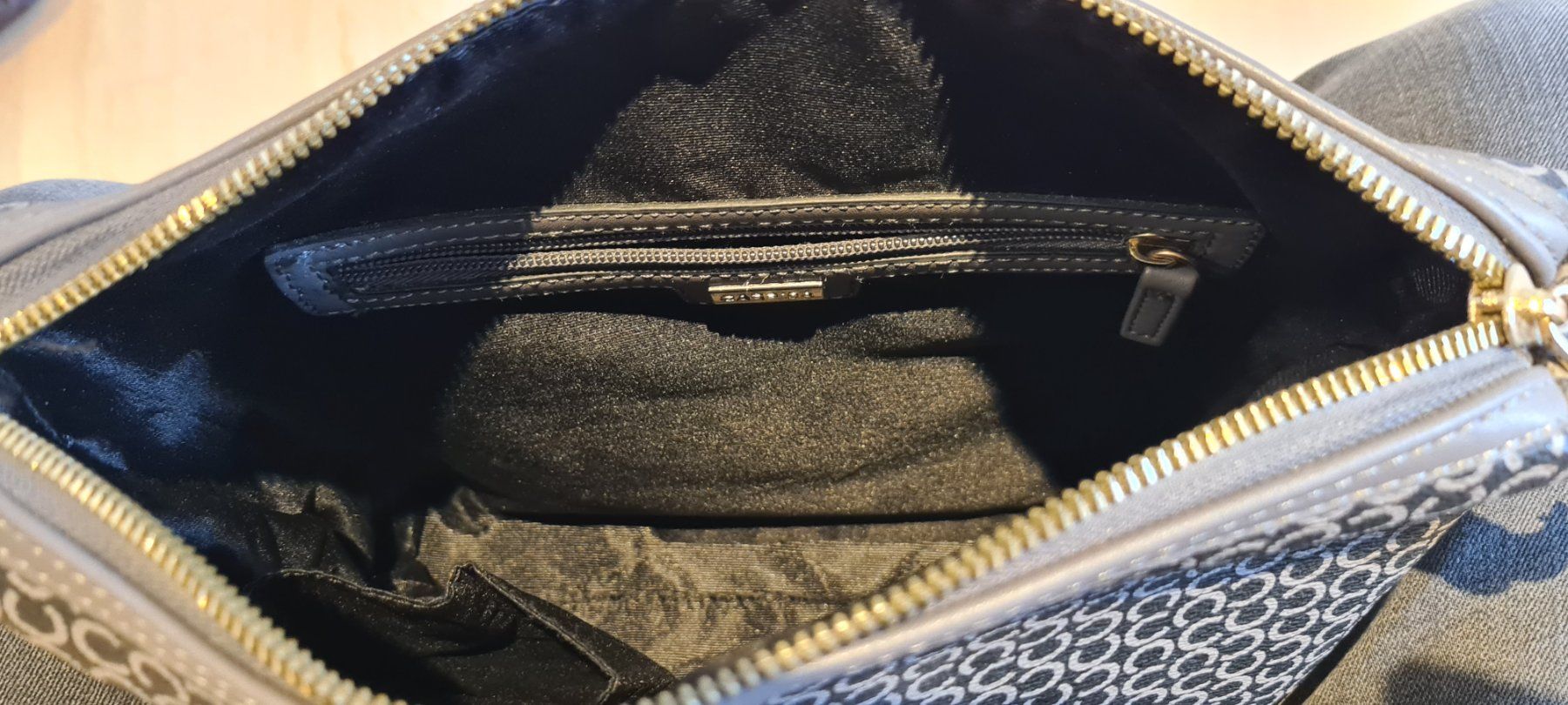 Borse da donna: Umhängetasche Damen – Usato da Islikon venduto da EFH651 2