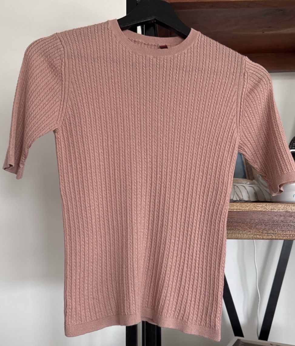 Max Mara Pulls & Sweat-shirts: Wunderschöner Feinstrick-Pullover Max Mara Studio, Gr. S – Neuf (Voir description) à Baar par Jjanet