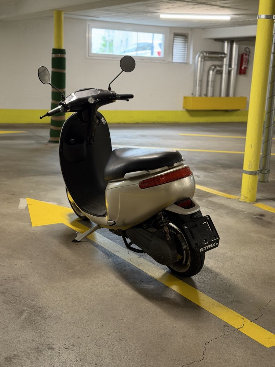 Scooter: Etrix Ecooter E1R 4 kW | 45 km/h | – Usato da Hinwil venduto da Muggoooo 2