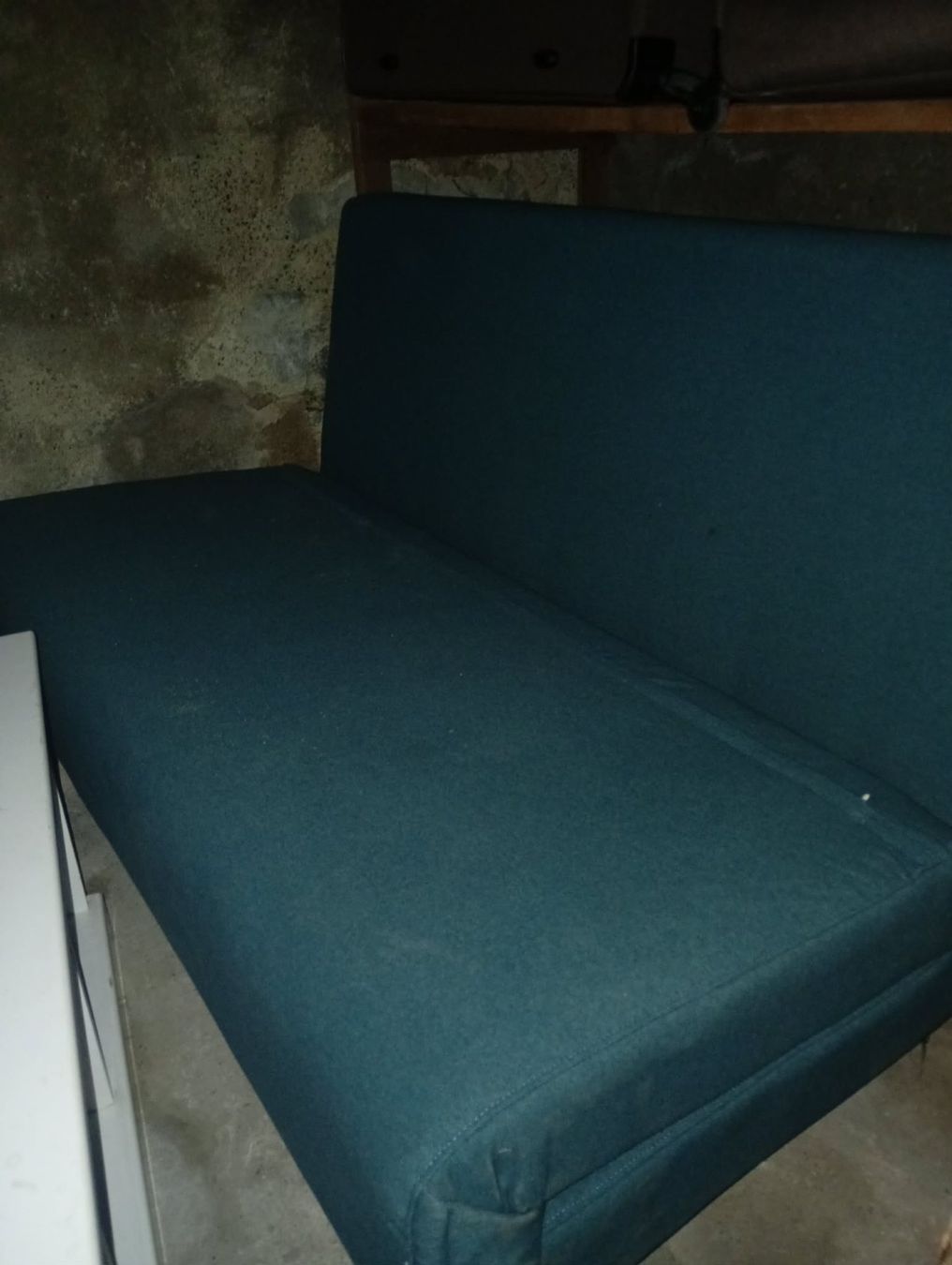 Divani: Blue Sofa Bed - NIELS Conforma – Usato da Lausanne venduto da rhm_vw6f