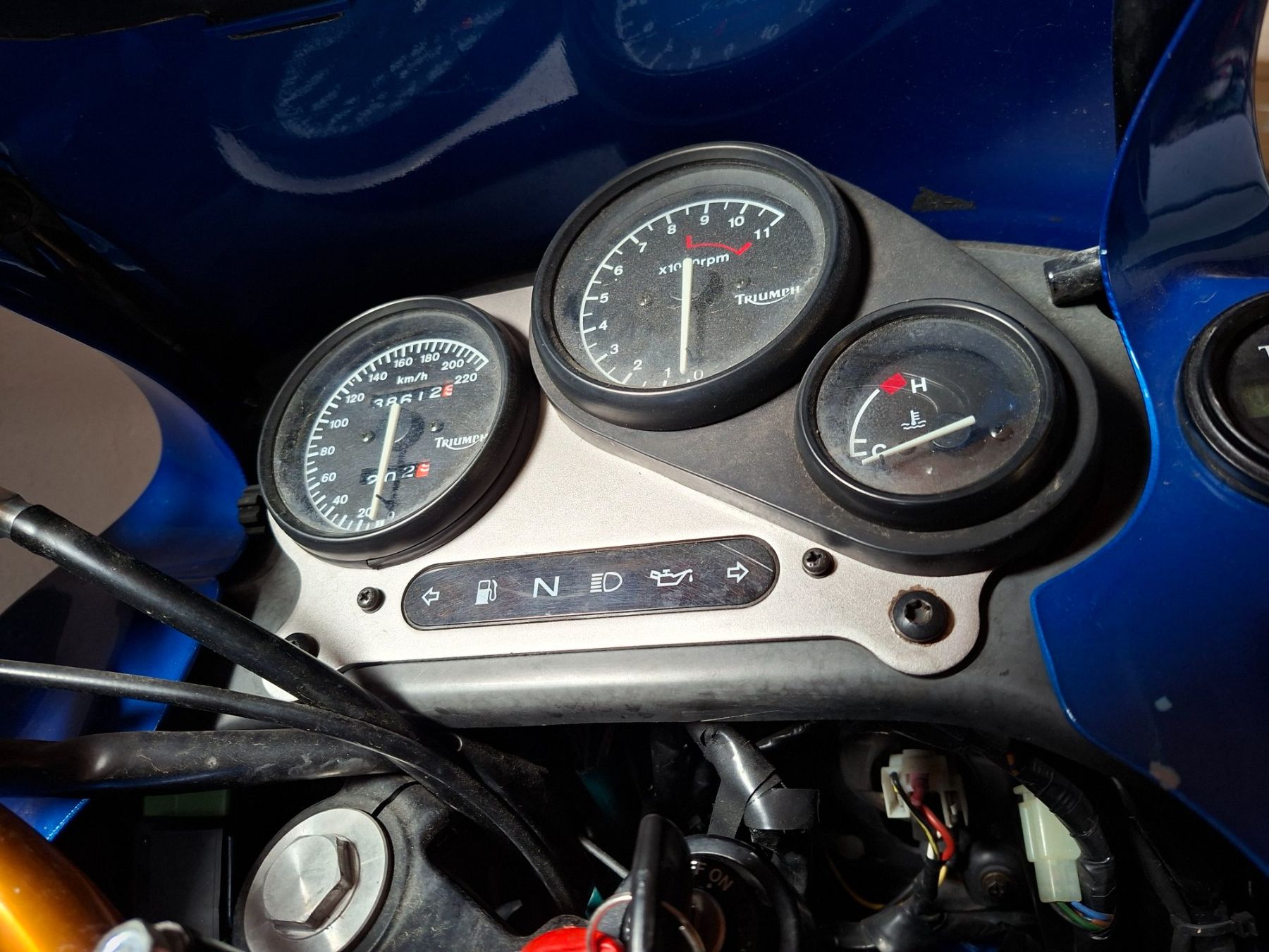 Triumph Enduro: Motorrad Triumph Tiger 900 – Usato da Nunningen venduto da Faehe 1