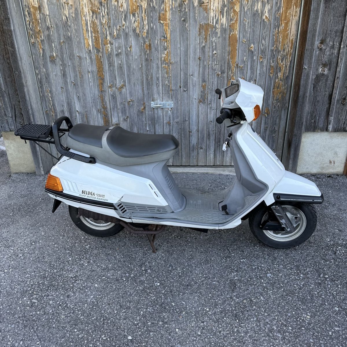 Yamaha Scooter: Yamaha Beluga XC125 Roller – Difettoso da Appenzell Steinegg venduto da tkoller4 4