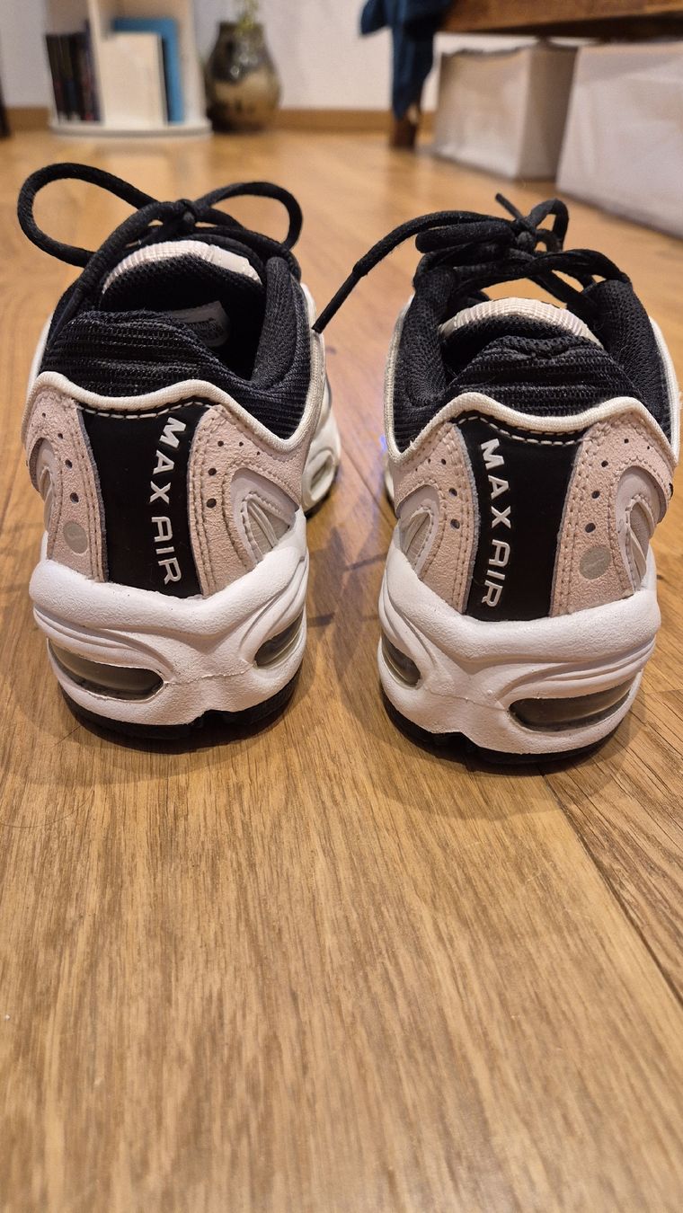 Nike Scarpe da donna: Nike Airmax Tailwind 4 - light Pink – Usato da Wädenswil venduto da spe_2y9h 2