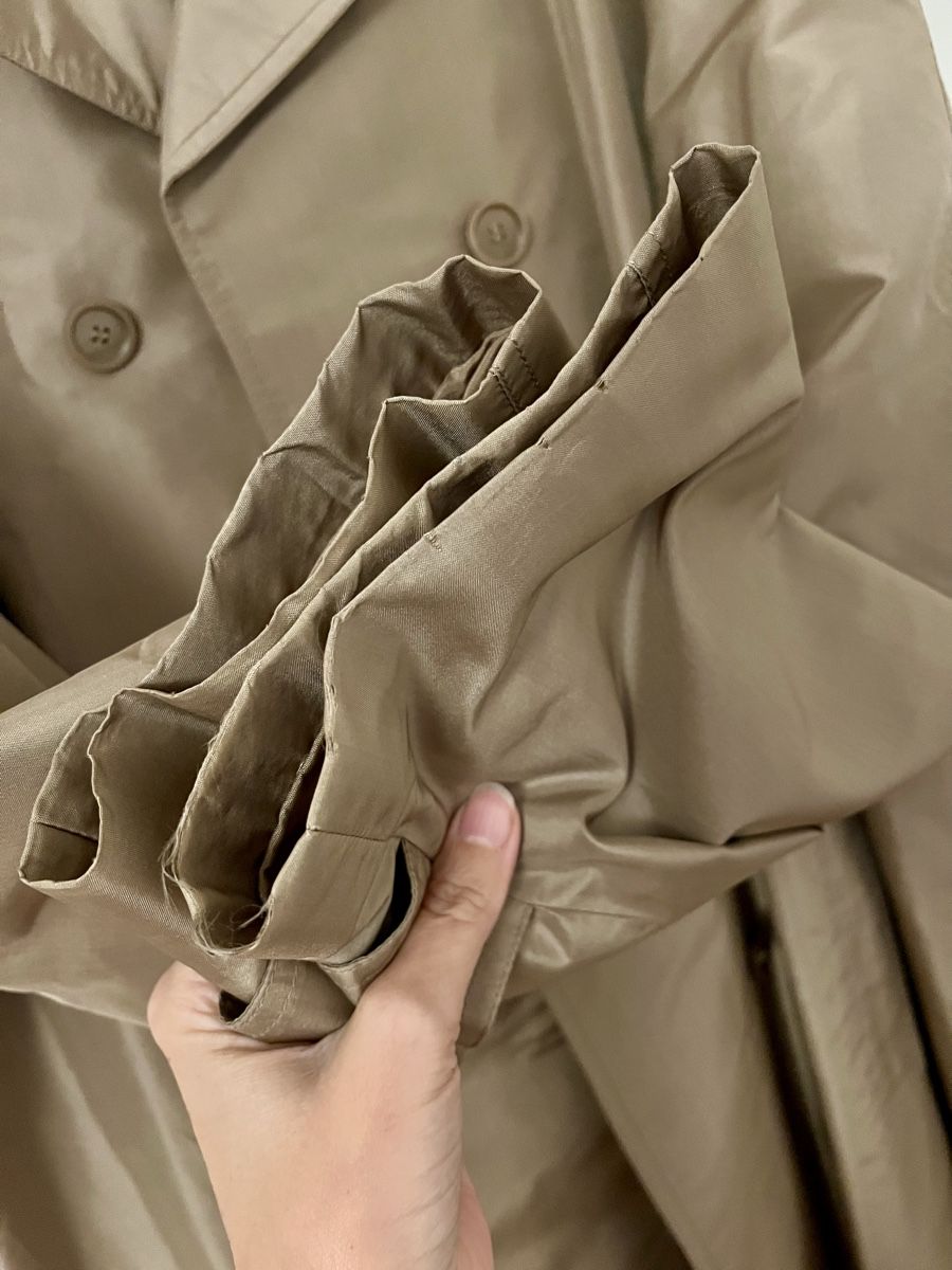 Celine Cappotti: Vintage Céline Trench – Usato da Bern venduto da AnnaRobert 4