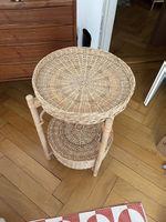 Hübsches Rattantischli, Beistelltisch, Top Zustand!