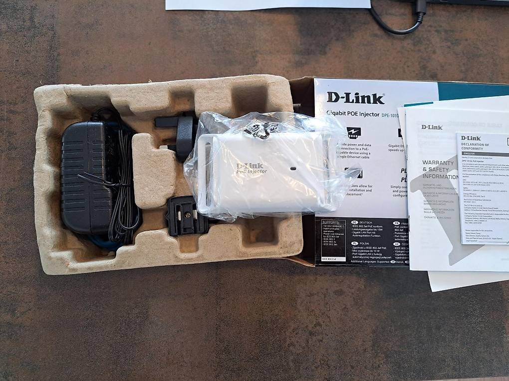 Dlink Unità & Adattatore: D-Link DPE-101GI Gigabit PoE Injektor – Nuovo (secondo la descrizione) da Attiswil venduto da ewy_g8th 4